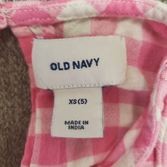 Lot of Girl's Tunic, Dress, and Romper - Picture 4 of 10